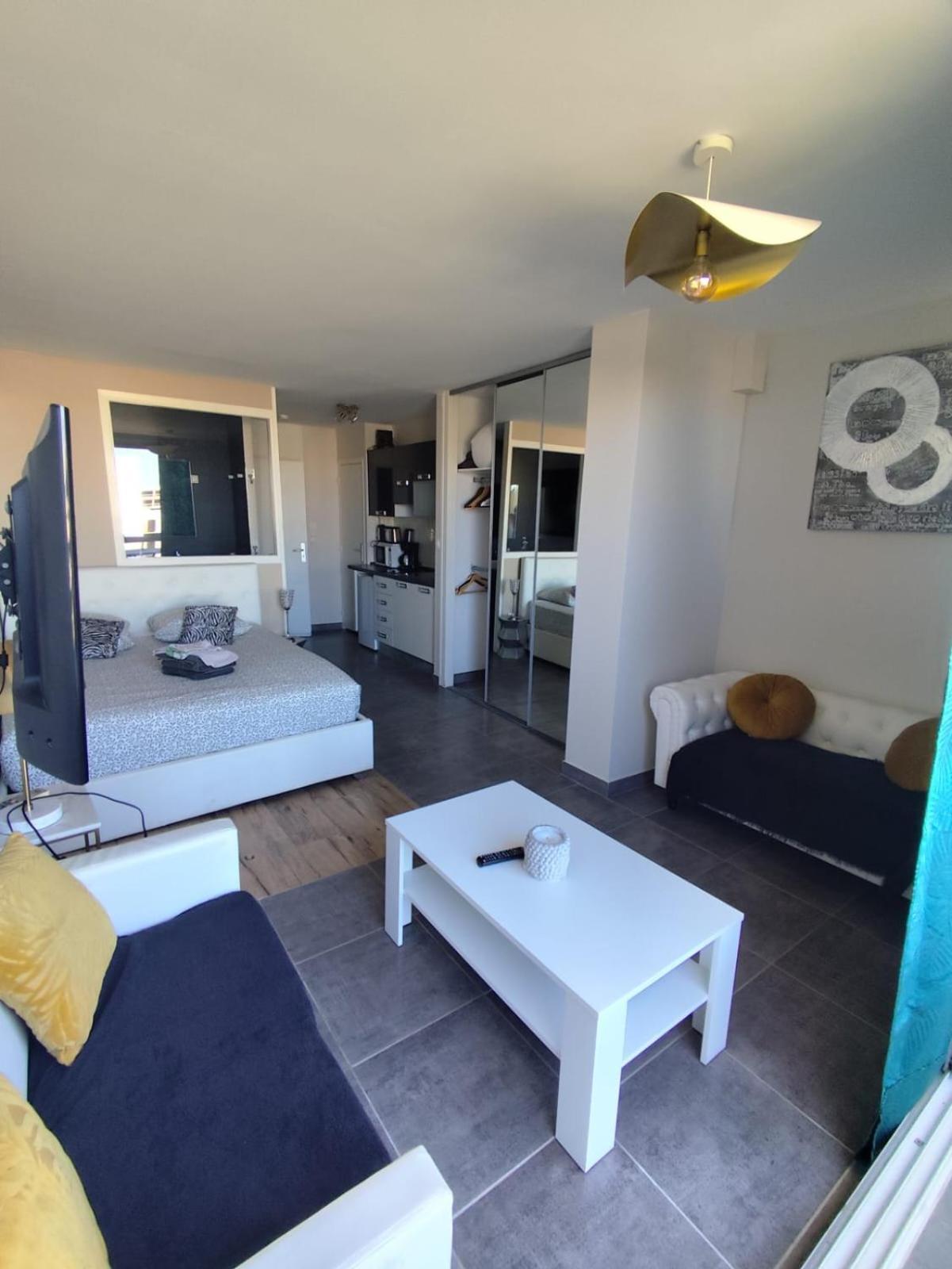 Naturiste Cap D'Agde Heliopolis C 39 المظهر الخارجي الصورة