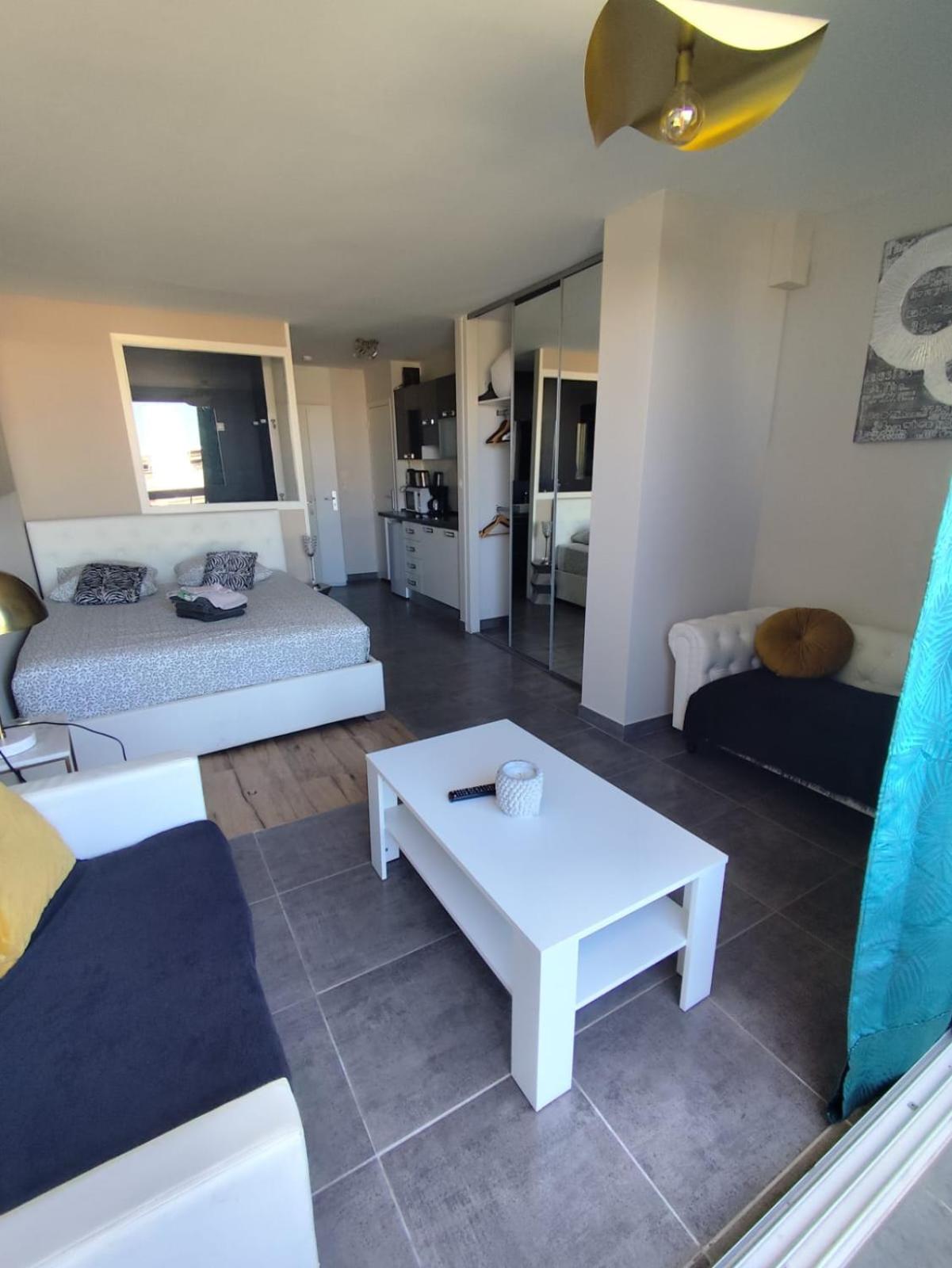 Naturiste Cap D'Agde Heliopolis C 39 المظهر الخارجي الصورة